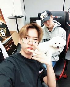 娱乐吃瓜酱特殊男孩